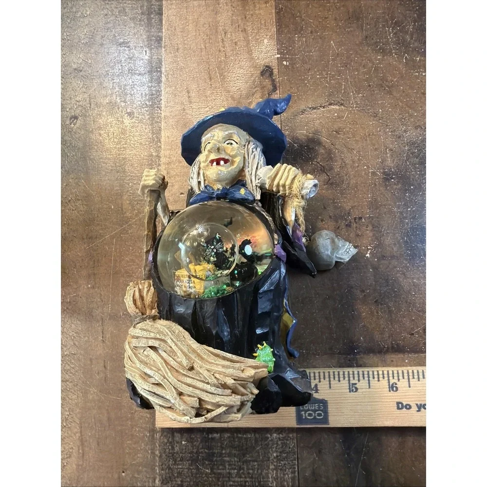 Vtg‎ Halloween Witch Crystal Ball Black Cat Water Snow Globe Tabletop Skull Read